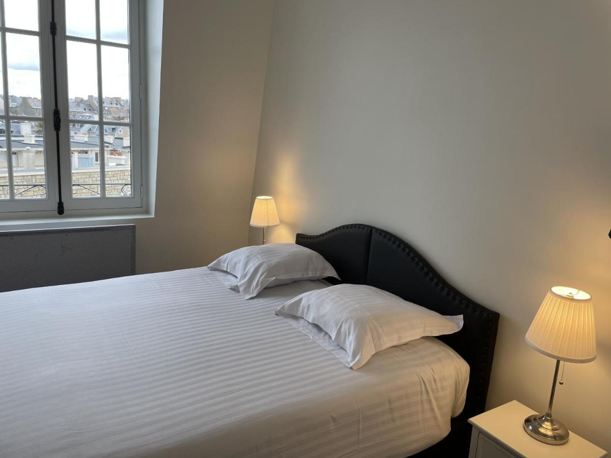 Le Royal XIX Vue Mer Dinard Exterior photo