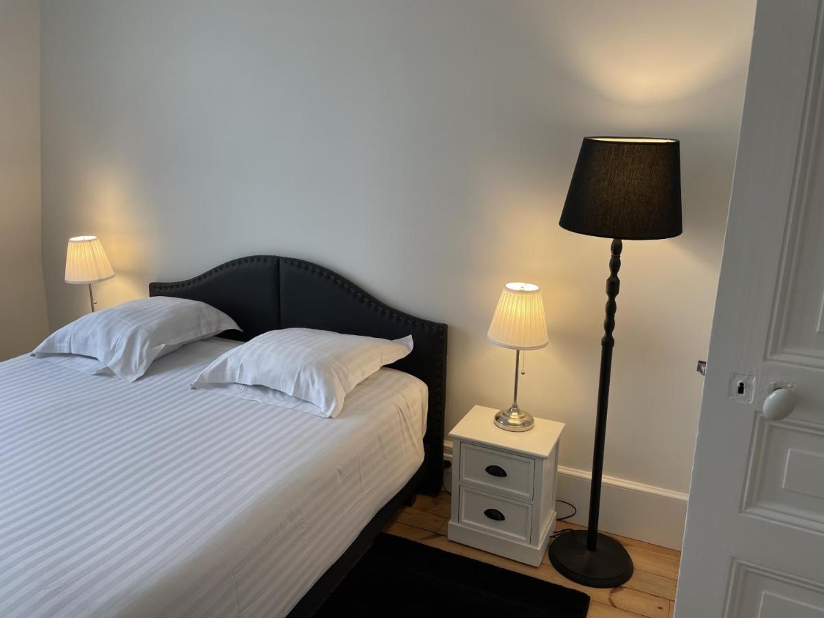 Le Royal XIX Vue Mer Dinard Exterior photo